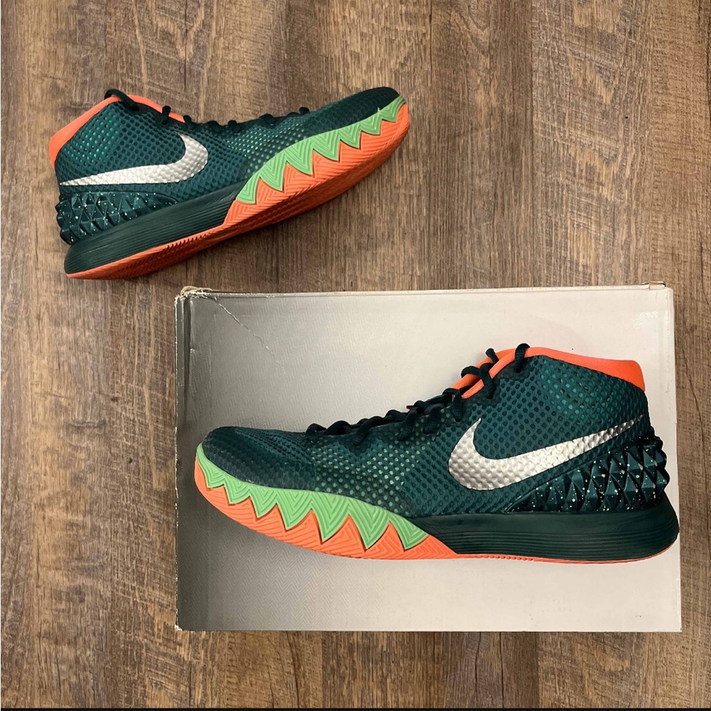 Nike Kyrie 1 Flytrap Emerald Green - Picture 2 of 12